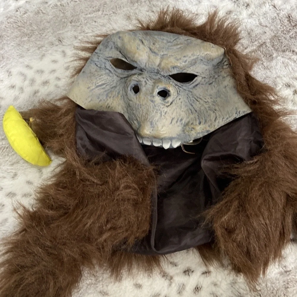 King Kong gorilla face mask faux fur banana Halloween costume trick or treat